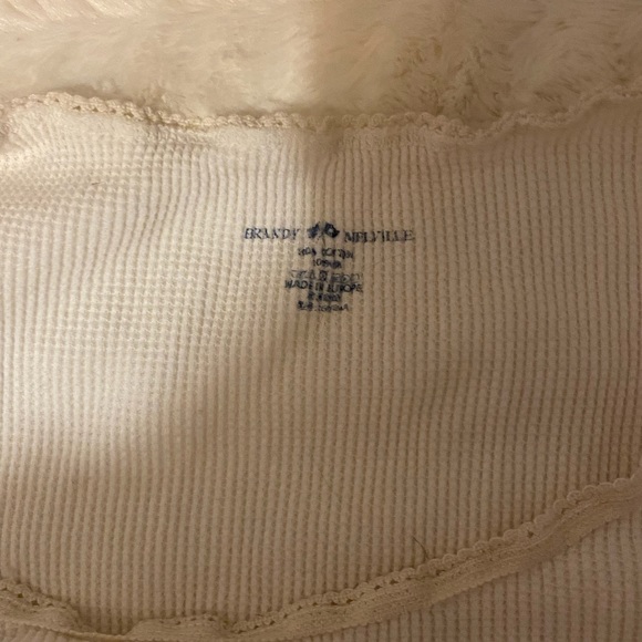 Super cute brandy tee! - Picture 2 of 2